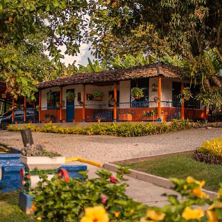 Hotel Mi Monaco Pueblo Tapao Exteriör bild