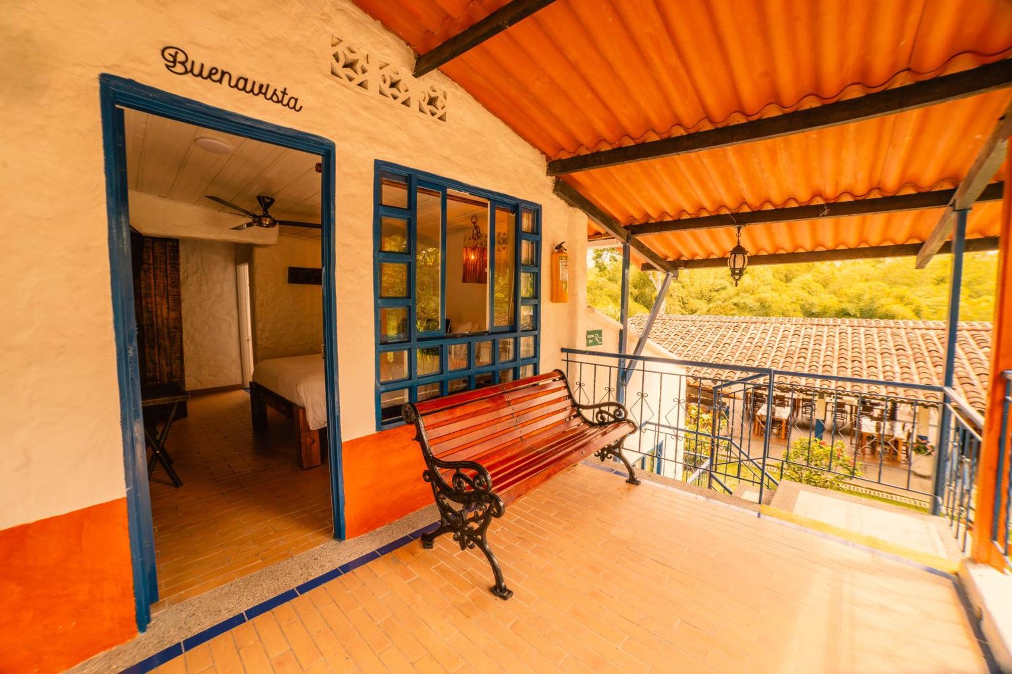 Hotel Mi Monaco Pueblo Tapao Exteriör bild
